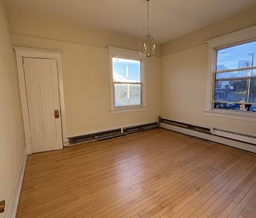 341 Elgin Street - B - Photo 6