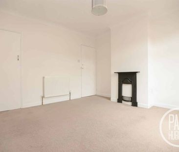 Southwell Road, Kirkley, NR33 - Photo 2