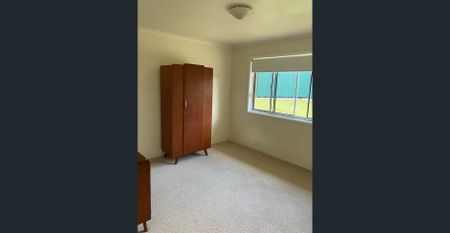 Upper Brookfield, Rental - Photo 3