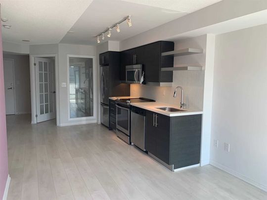 For Lease - 400 Adelaide Street Unit# 1108, Toronto, Ontario - Photo 1