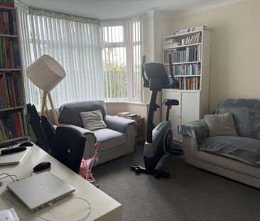 3 bedroom property to rent - Photo 1