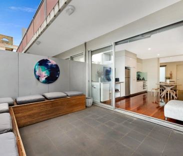 Urban Living at Its Best in the Heart of Prahran - Photo 3