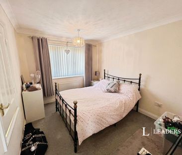 3 bedroom terraced house to rent - Photo 3