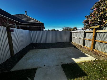 Great couple or small family home - Photo 2