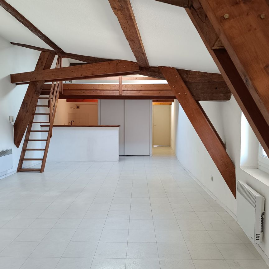 Location Appartement 3 pièces 63m² NARBONNE 11100 - Photo 1