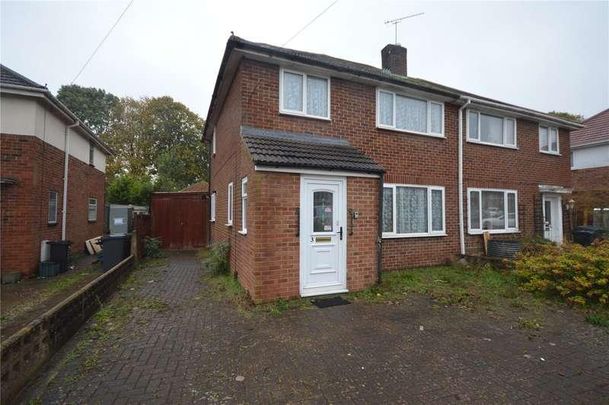 Masefield Avenue, Swindon, Wiltshire, SN2 - Photo 1