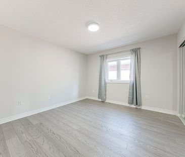 For Lease - 152 Flagstone Way, Newmarket, Ontario - Photo 6
