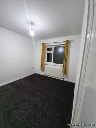 3 bedroom property to rent in Bolton - Photo 3