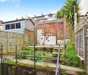 2 bedroom terraced house to rent - Photo 6