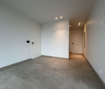 Stijlvol wonen in een unieke loft met privétoegang in Lierde - Photo 5