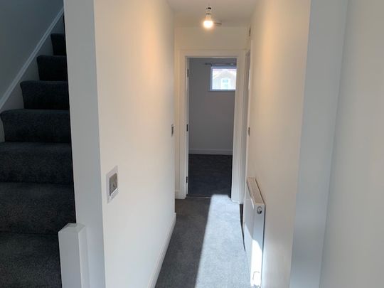 Singleton Road, Splott - Photo 1