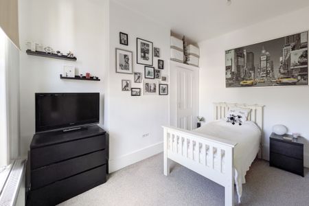 355 Lordship Lane, London, SE22 - Photo 5