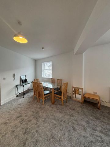 2 bedroom flat to rent - Photo 5