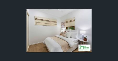 Bright, Spacious & Conveniently Located 3 Bedroom Home - Photo 2