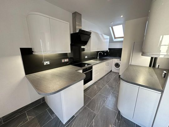 2 bedroom apartment to rent - Photo 1