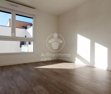 Location Appartement 3 pièces 66 m2 à Notre-Dame-de-Bondeville - Photo 2
