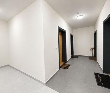 Pronájem bytu 1+kk 37 m2 - Fotografie 1