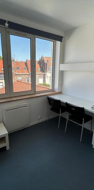 Location Appartement 1 pièce 15m² LA MADELEINE 59110 - Photo 1