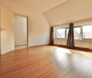 Duplex appartement met 2 slpk, terras en fietsenberging voor 850 EU... - Photo 4