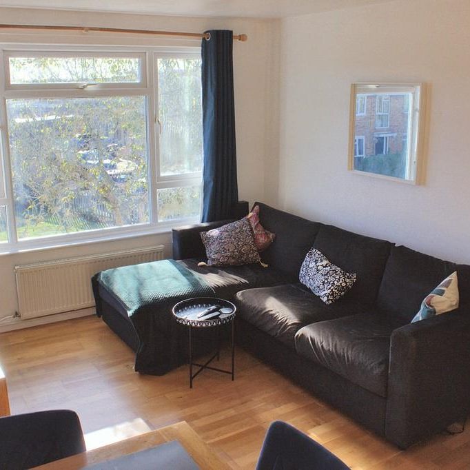 2 bedroom maisonette to rent - Photo 1