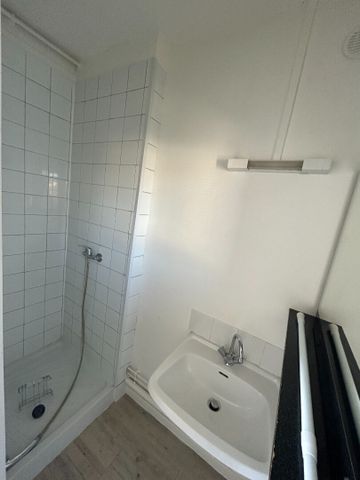 Location Appartement 2 pièces 44m² - Photo 5