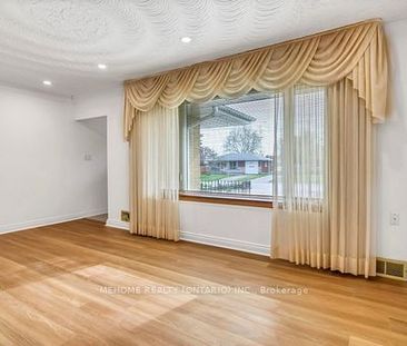 For Lease - 115 Harris Court, Oshawa, Ontario - Photo 2