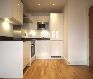 1 Bedroom Flat To Let - Photo 6