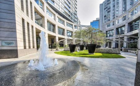 Quantum North Tower Lofts , #2704 - Photo 2