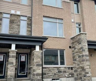 For Lease - 142 Lageer Drive, Whitchurch-Stouffville, Ontario - Photo 6
