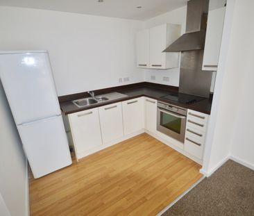2 bedroom apartment to rent - Photo 3