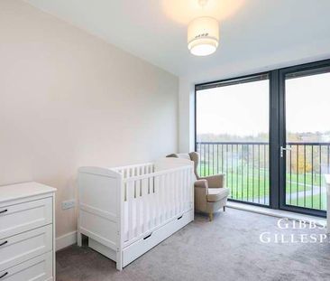 Tangmere Crescent, Uxbridge, UB10 - Photo 5