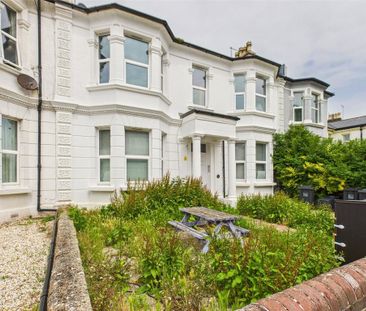 Property to rent - Photo 3