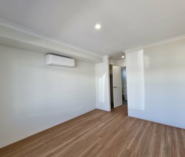 UNDER APPLICATION - BREAK LEASE - Low-Maintenance Family Home - Photo 3