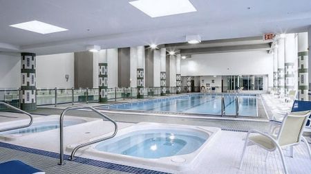 For Lease - 18 Harbour Street Unit# 2104, Toronto, Ontario - Photo 2