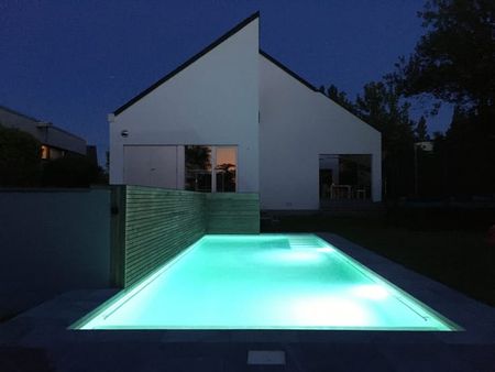 Villa te huur - Foto 2