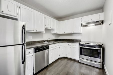 1200 6th Street SW, Calgary - Photo 4