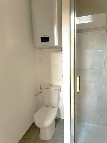 Location Appartement 2 pièces 35m² VILLEFRANCHE SUR SAONE 69400 - Photo 2