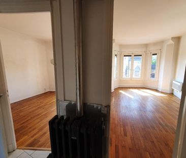 Location Appartement 2 pièces 45m² ECULLY 69130 - Photo 1