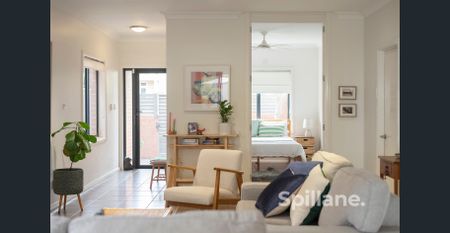 Low Maintenance Comfort on the Edge of Hamilton - Photo 2