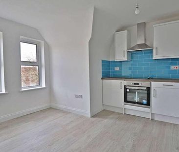 St. Michaels Road, Bedford, MK40 - Photo 1