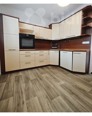 Pronájem bytu 3+1 72 m² - Photo 1