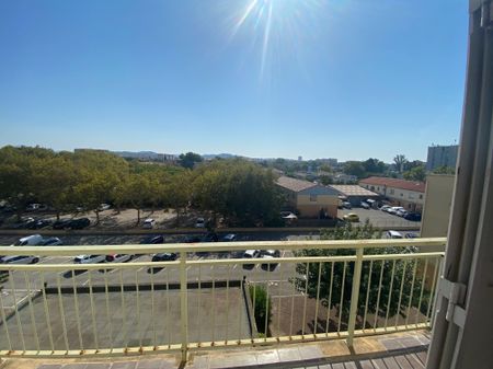 Location Appartement 3 pièces 60m² FREJUS 83600 - Photo 5