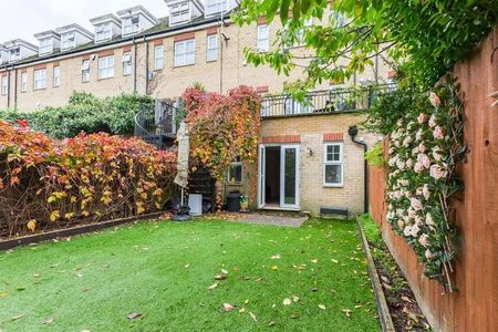 Osier Crescent, Muswell Hill, N10 - Photo 2