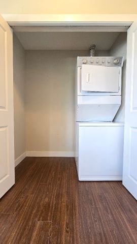 Copper Sky FURNISHED 2 bd, 2 bath condo - Photo 4