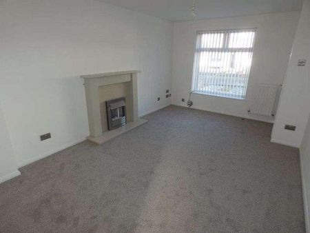 Greenhills, Newcastle Upon Tyne, NE12 - Photo 2