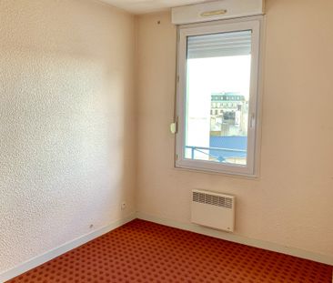 A louer appartement Brest Jaurès T1 Bis dernier étage 34 M2 - Photo 2