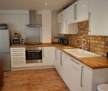 High Street, BH21 - Photo 3