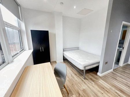 Studio to rent - Photo 5