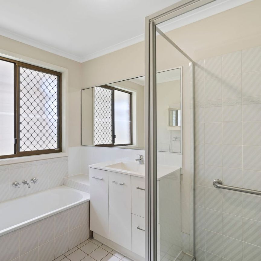 5 Butler Court, Loganholme, Qld 4129 - Photo 1