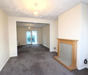 3 bedroom terraced house to rent - Photo 1